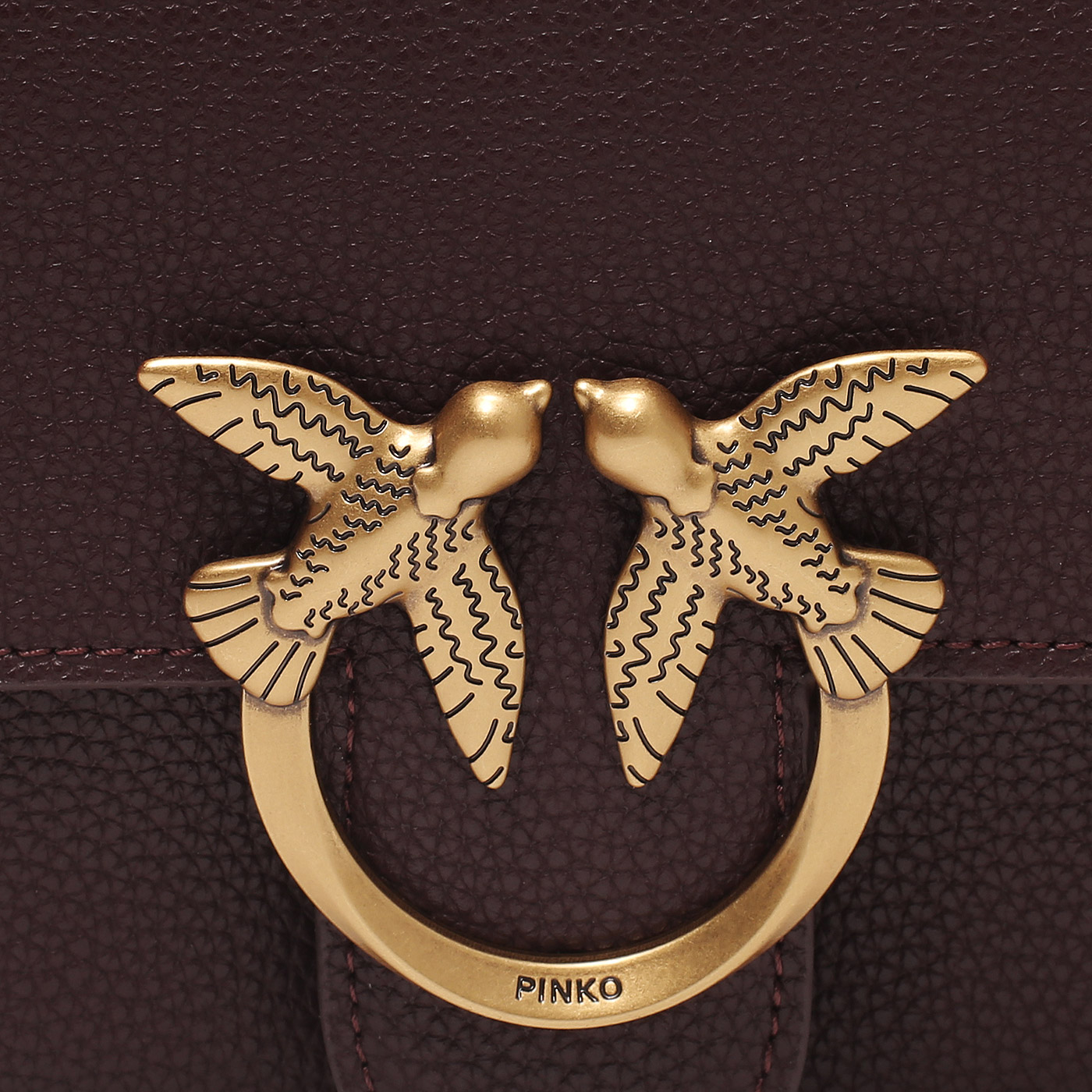 Сумка через плечо с цепочкой Pinko Love Soft