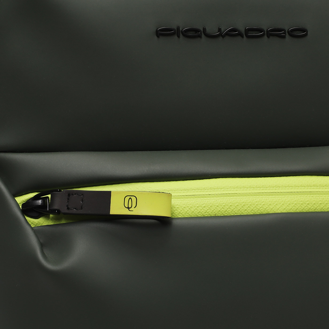 Городской рюкзак Piquadro Corner