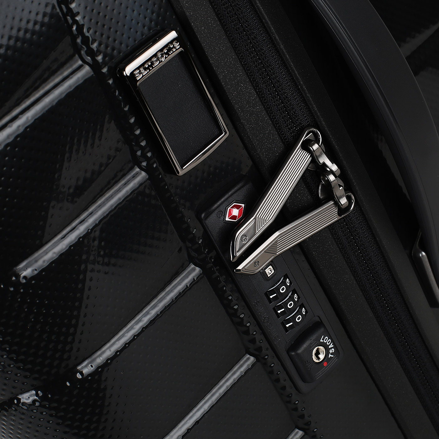 Чемодан большой L  с кодовым замком Samsonite Proxis