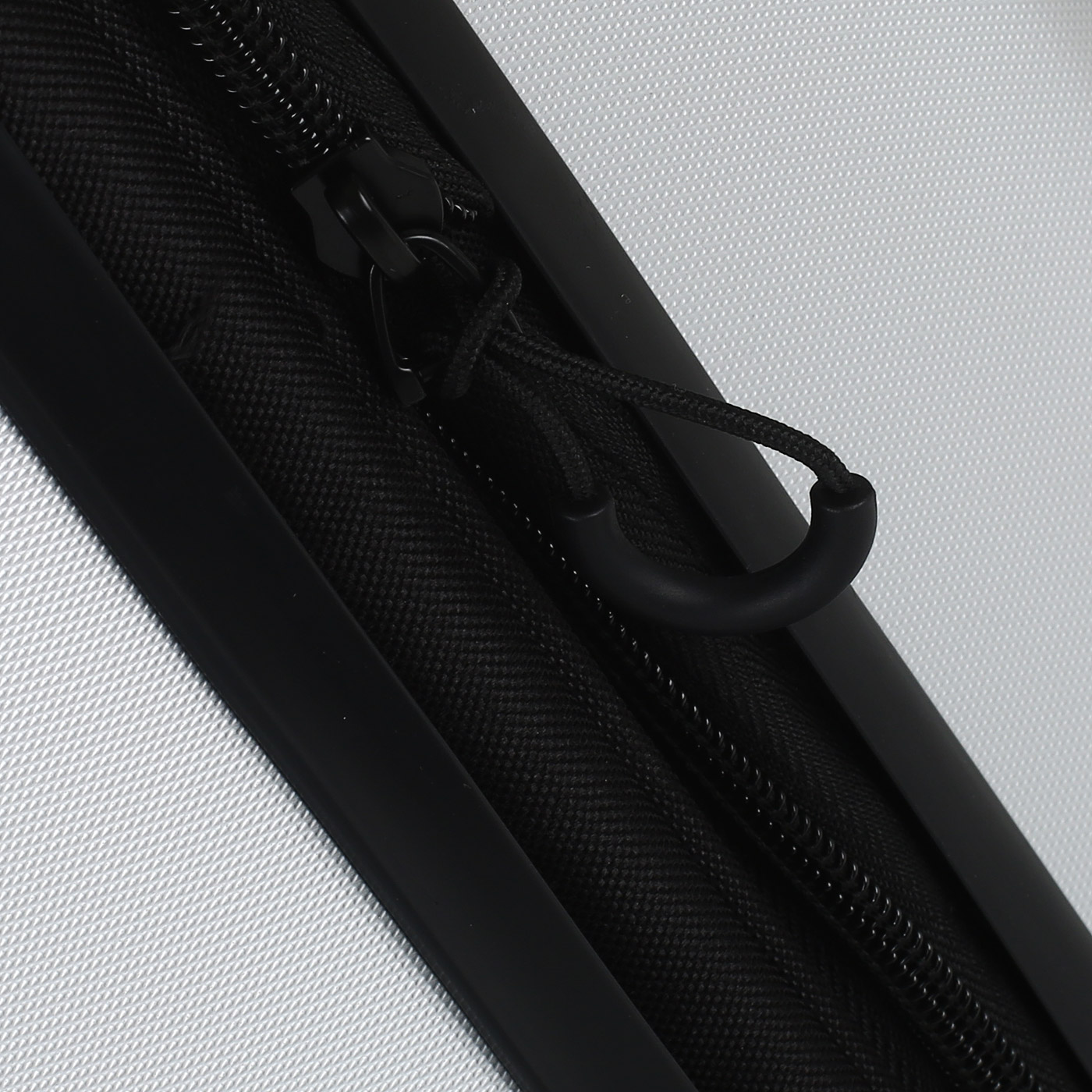 Чемодан маленький S из ABS-пластика с кодовым замком Calvin Klein CK-634 Landscape HS