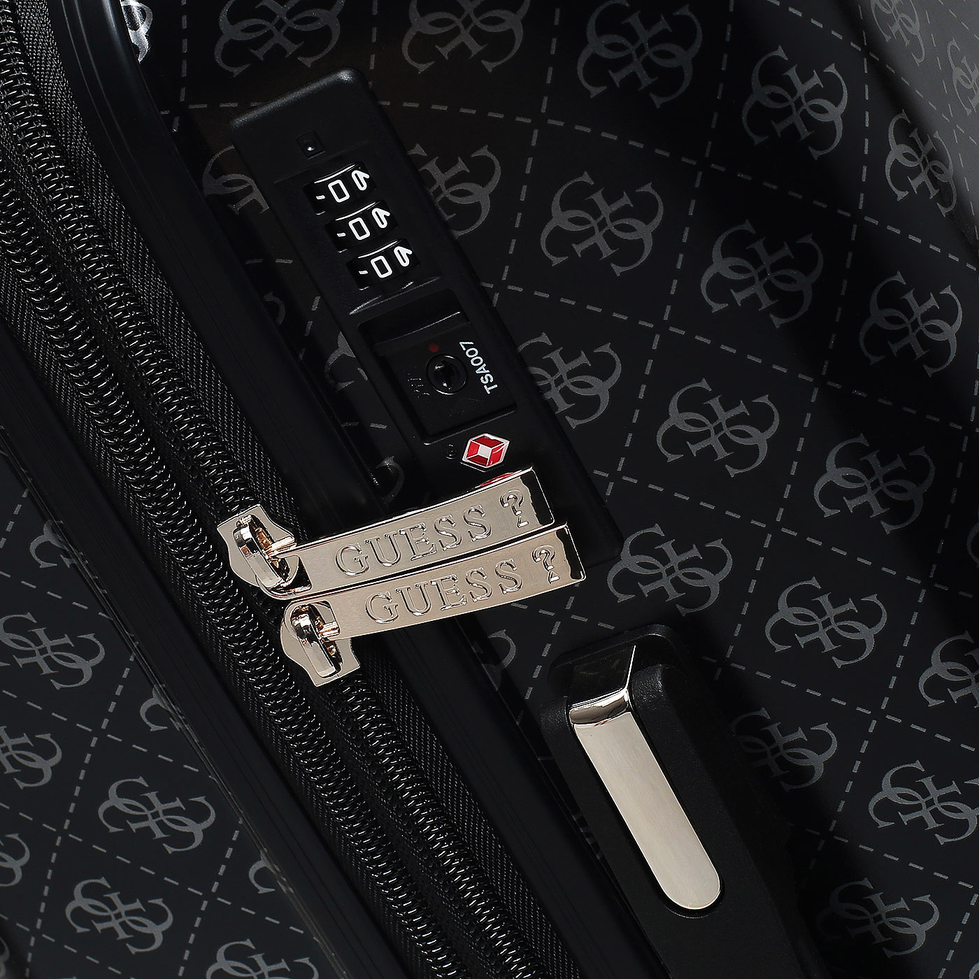 Чемодан средний M из ABS-пластика Guess Jesco