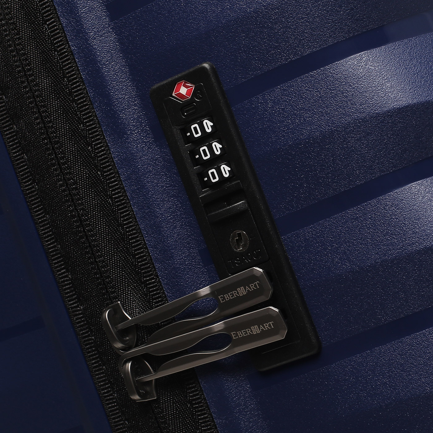 Чемодан большой L из полипропилена Eberhart Dune